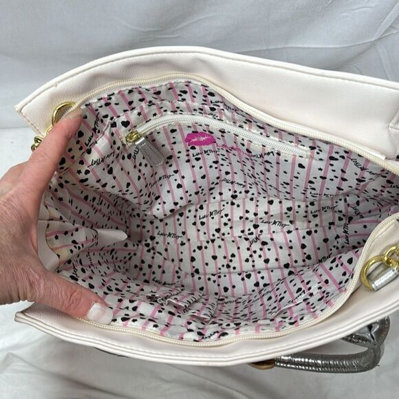 Betsy Johnson Unicorn 2-Way Satchel White/Silver Metallic Shoulder Bag. - Picture 8 of 14